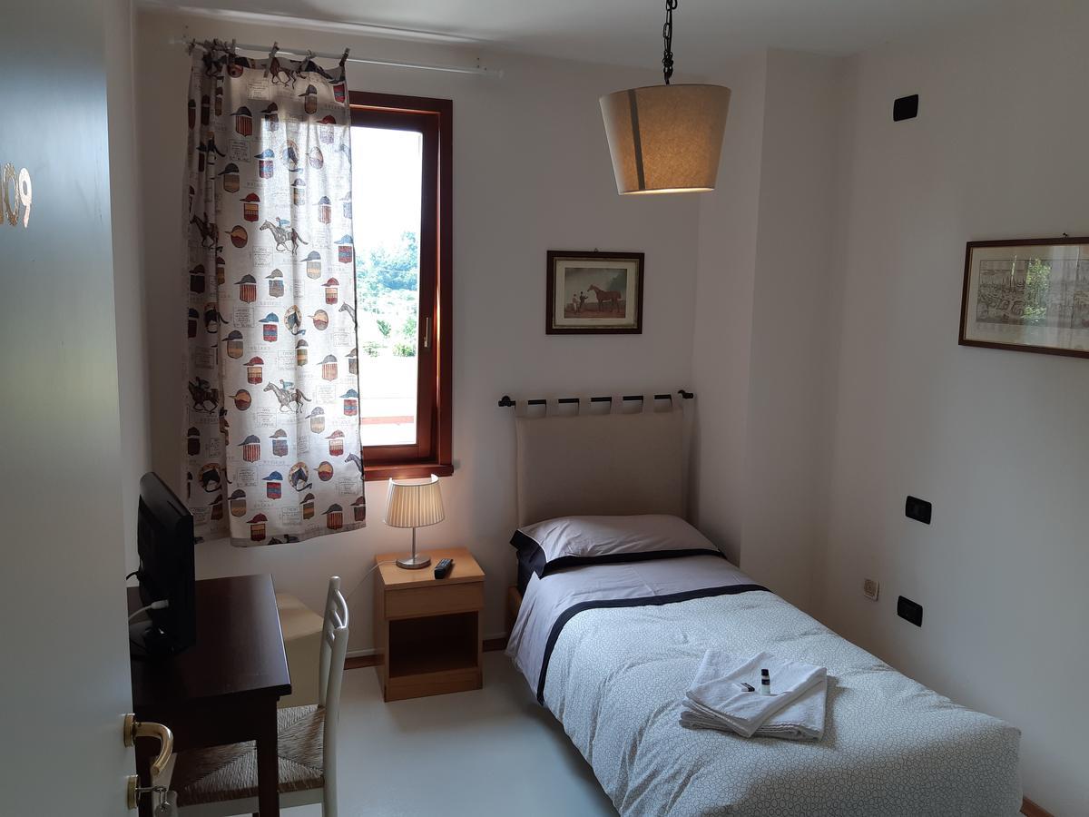 La Staffa Hotel Liedolo Екстериор снимка
